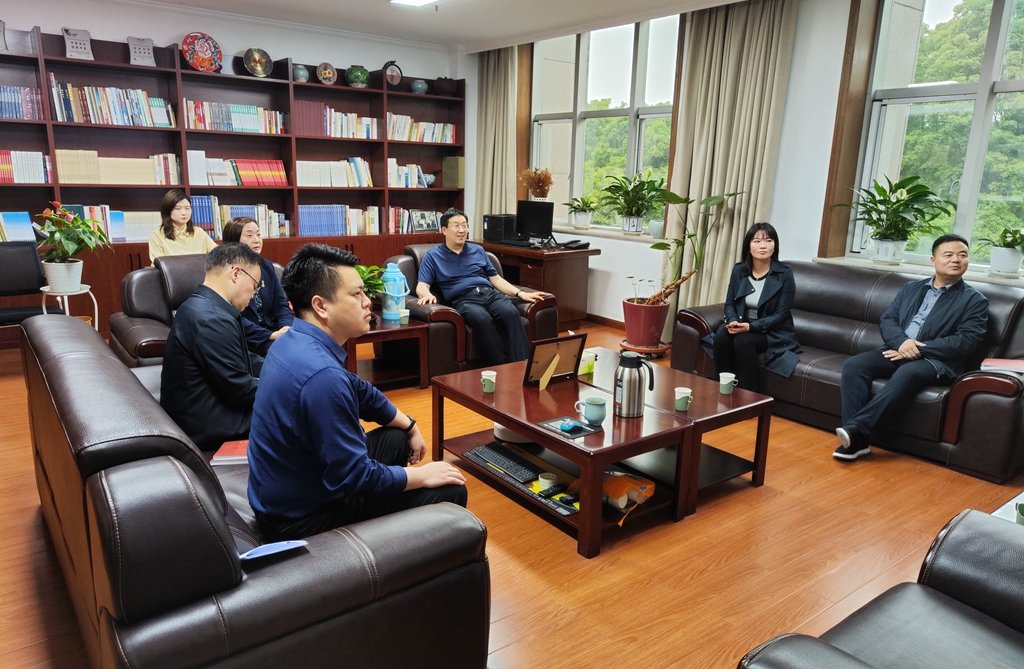民革商丘市委会来洛调研民革党员之家建设
