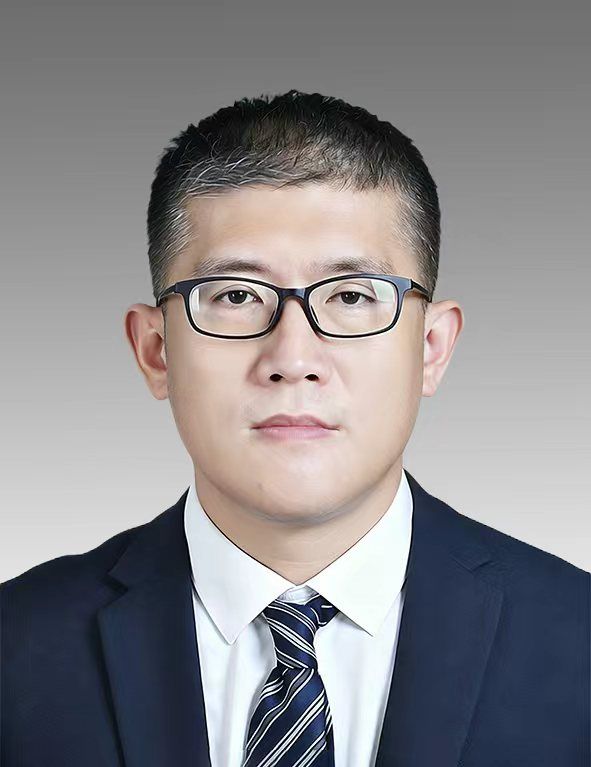 张斌青
